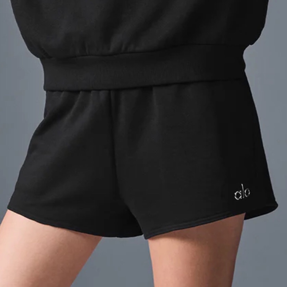 Alo Yoga Accolade Short Black M
